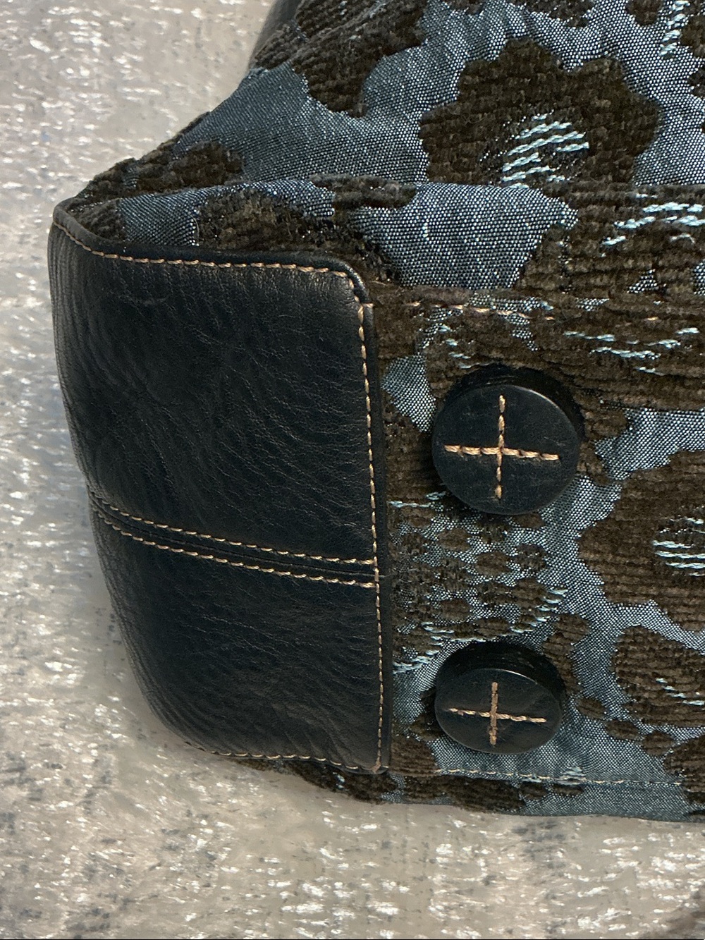Liz Claiborne Brown and Teal Damask Shoulder Bag - Picture 7 of 11